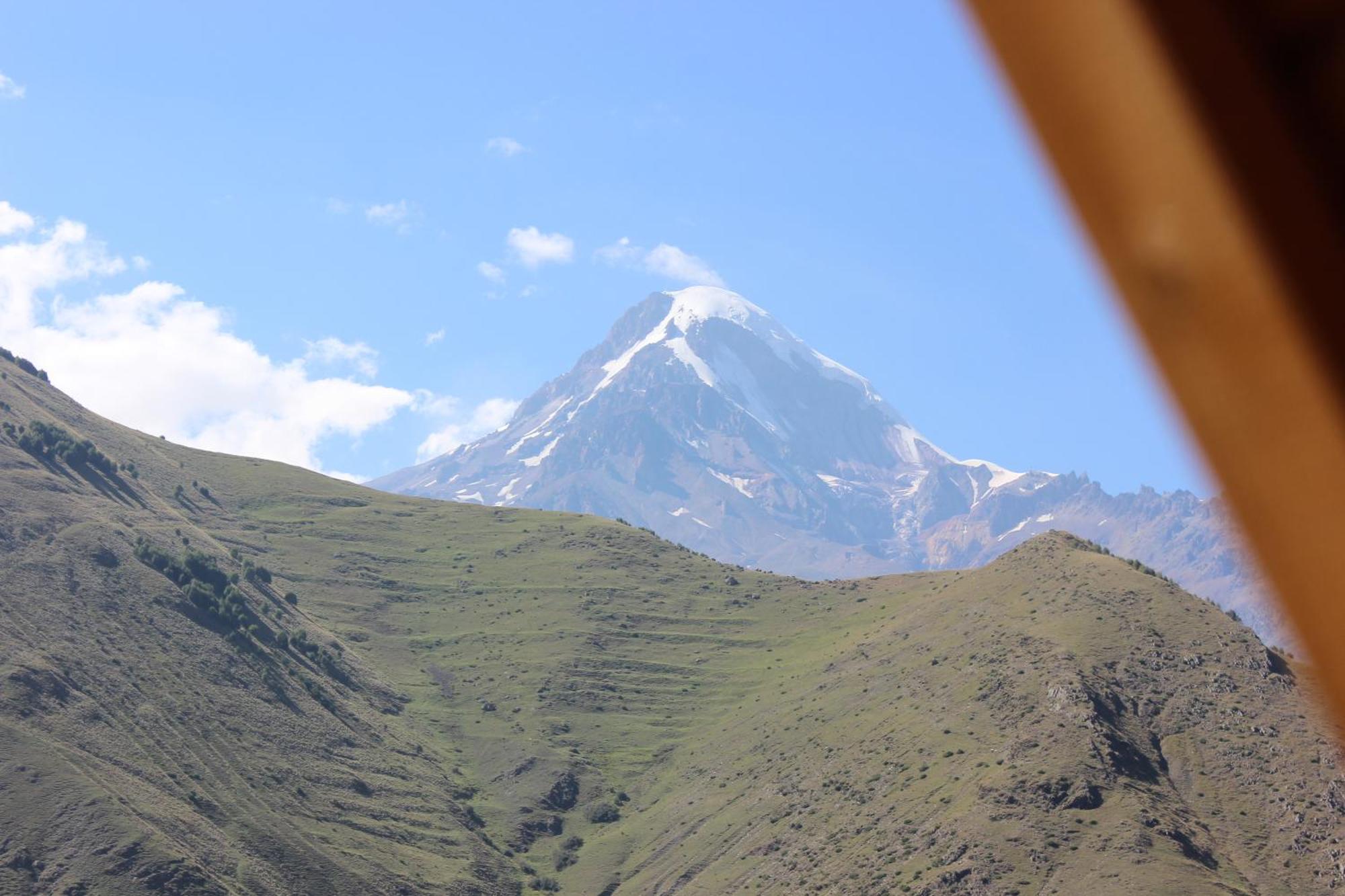 Ferienwohnung Kazbegi Folk Exterior foto